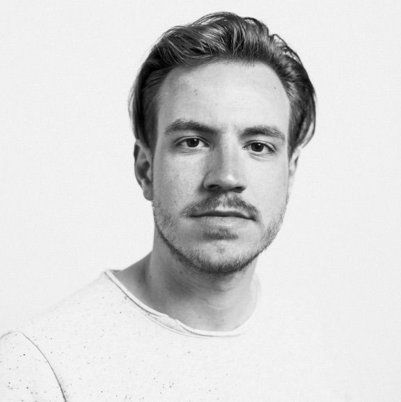Max Everett — Productie